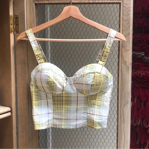 Twine and String Women Yellow Green White Plaid Shirt Size Medium Sleeveless - Picture 1 of 6